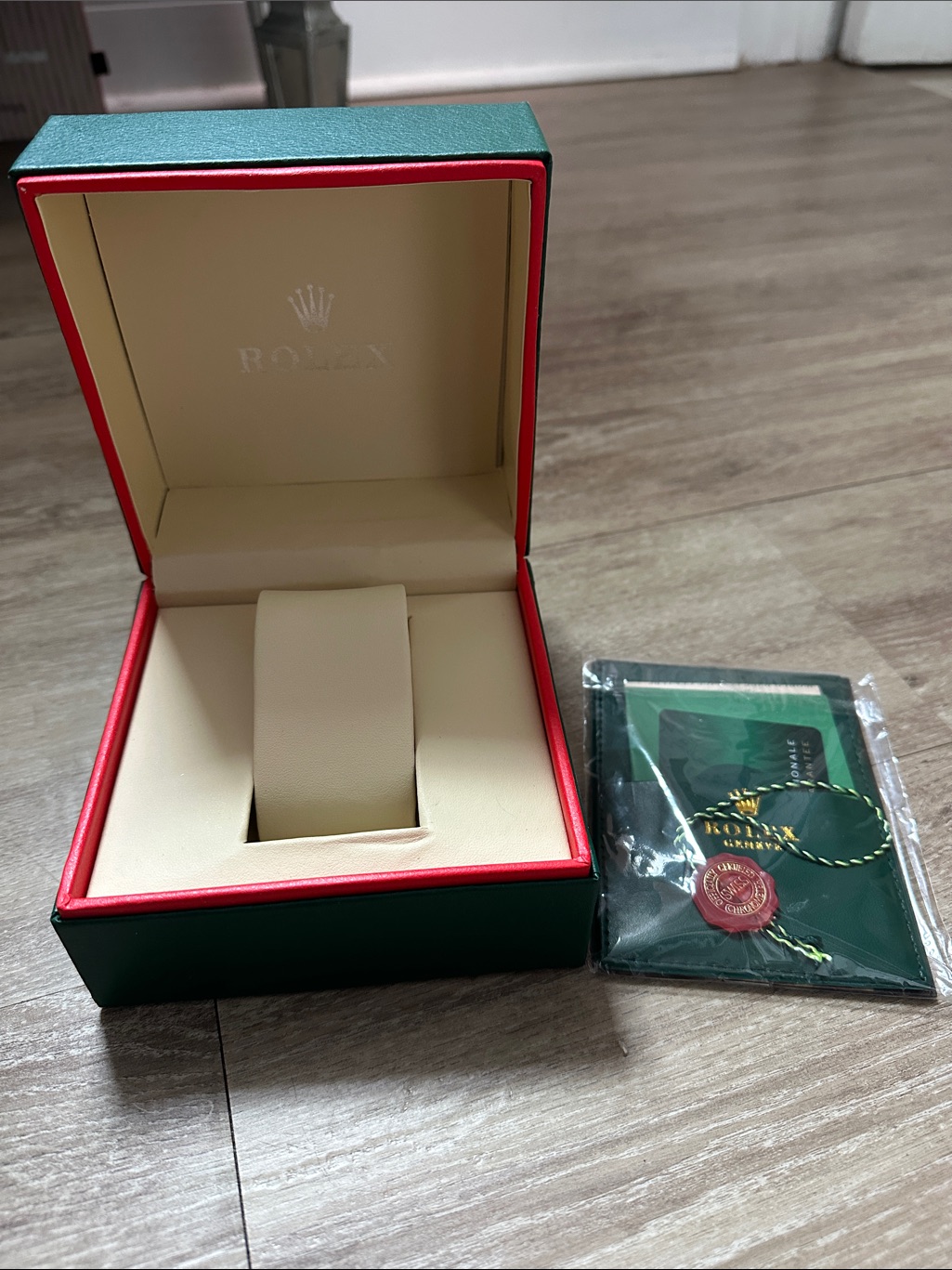Rolex Green And Cream Presentation Box With Booklet And Tag